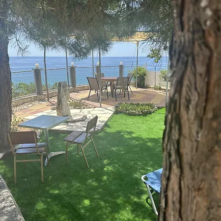 Apartment Studios Thanasis